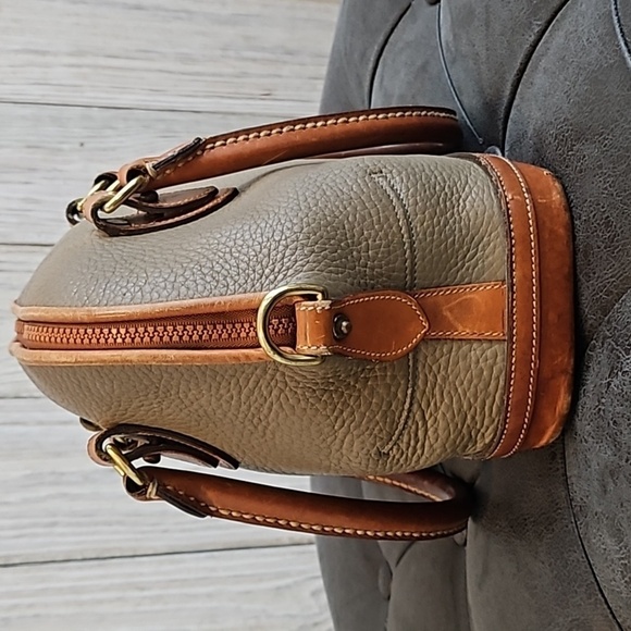 Vintage DOONEY & Bourke (without strap) - Picture 4 of 17